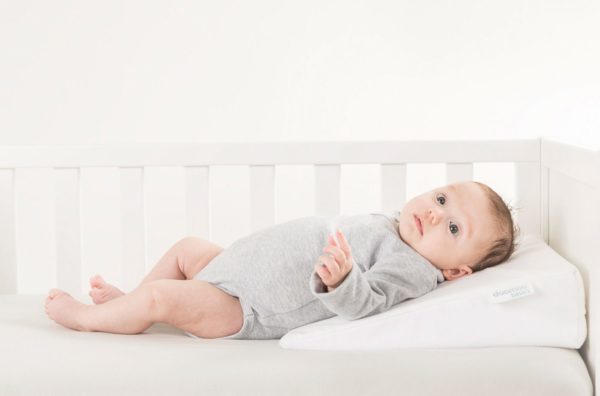 baby sloped pillow